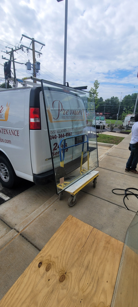 Foggy & Broken Insulated Glass Replacement