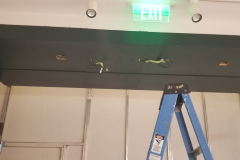 Roots storefront, Tysons Corner Center in Tysons, VA – CBE Glass commercial glass project, photo 1