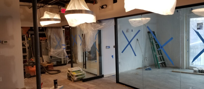Tempered vs. Laminated Glass for Commercial Buildings